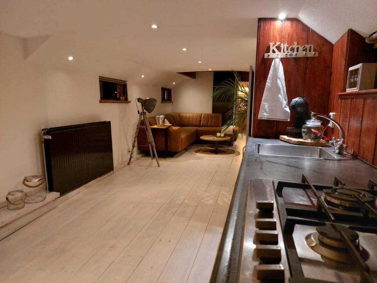 Het Waterhotel Heerenveen Bagian luar foto