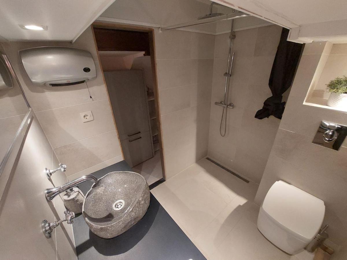 Het Waterhotel Heerenveen Bagian luar foto